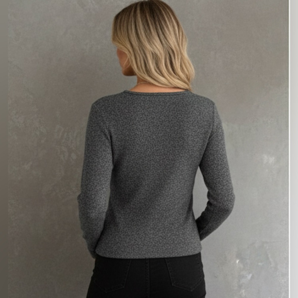 Black Glitter Guipure Lace Sweater - Picture 4 of 9